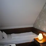 兰德嘎斯霍夫祖姆赫斯晨酒店 3*