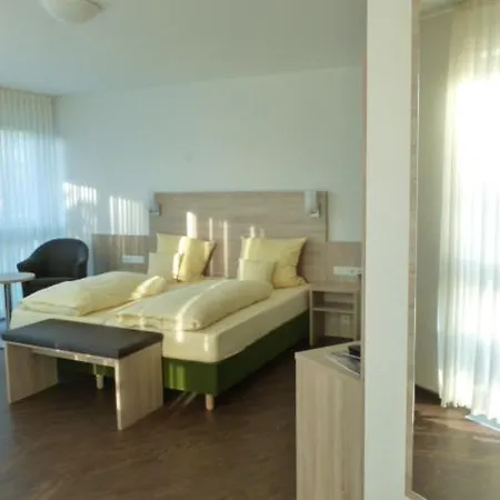 Vendégház Landgasthof Zum Hirschen 3*